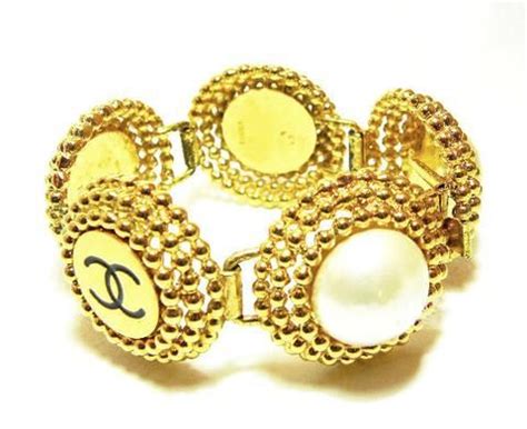 vintage chanel bracelet price|Chanel pearl bracelet price.